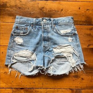 Distressed Levi’s Denim Women Shorts